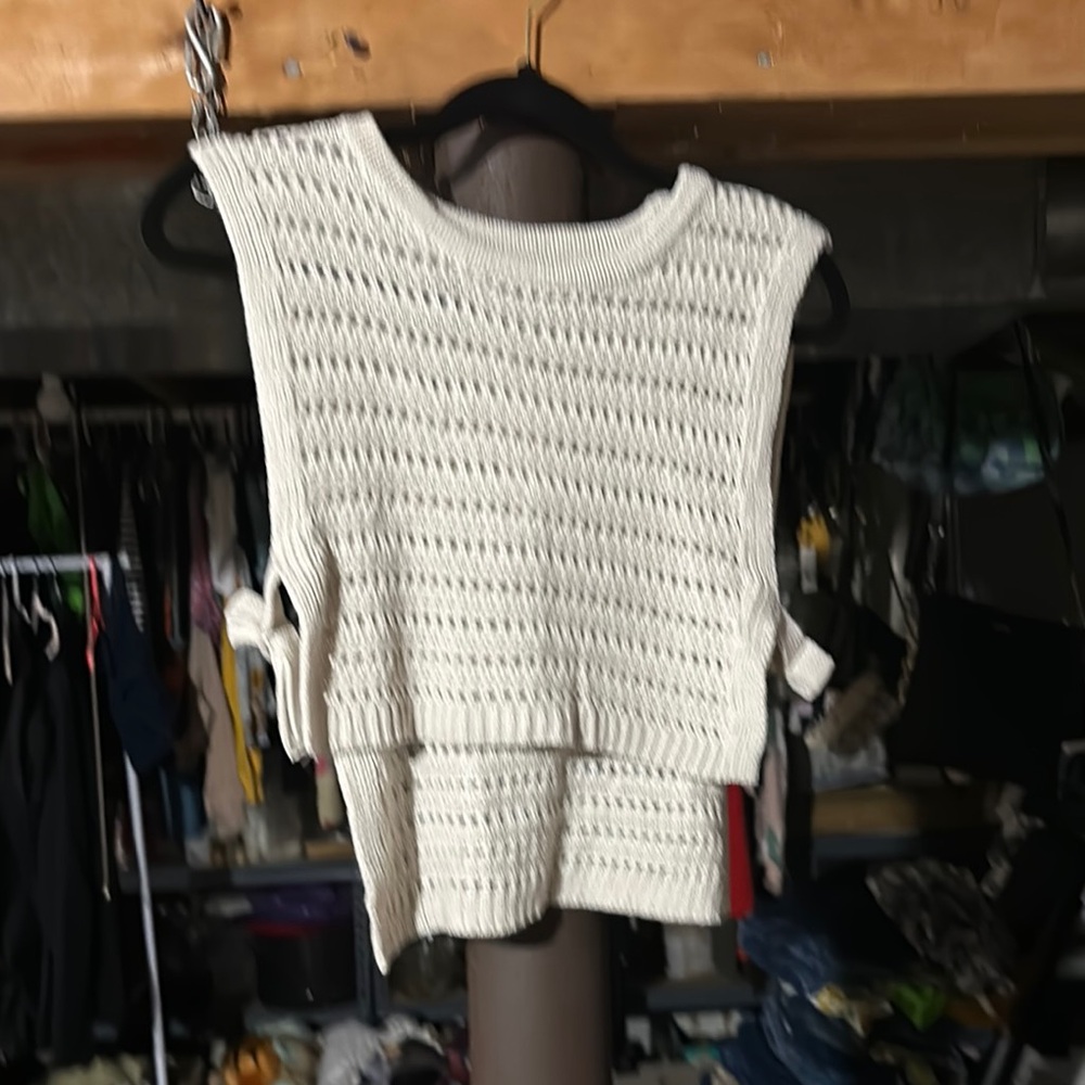Cream Knit Sleeveless Top